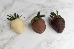 Chocolate Covered Strawberries 12 Pack