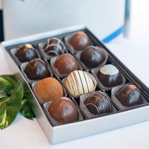 Gift Box of 12 LeGrand Truffles